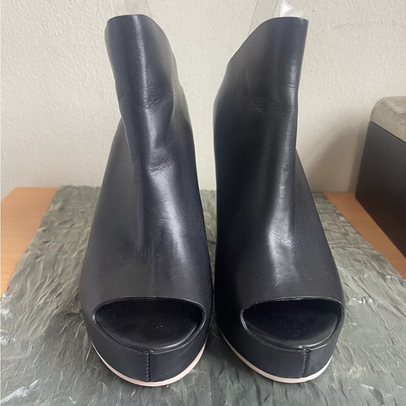 BALENCIAGA PARIS LEATHER PLATFORM WEDGES MULES BOOTIES BLACK SIZE 40/ US 9.5 - Picture 4 of 12